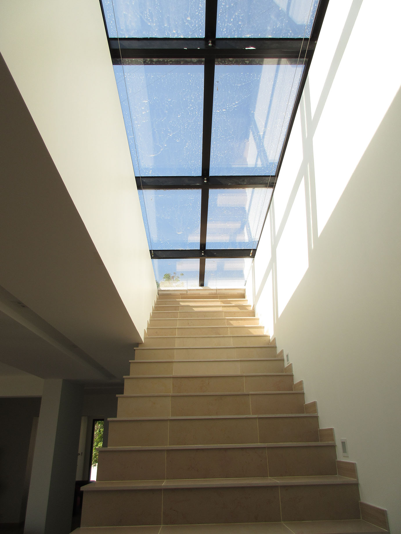 découvrez les avantages de la toiture électrique, une solution innovante qui optimise l'efficacité énergétique de votre maison. profitez d'un confort accru et réduisez vos factures d'énergie grâce à cette technologie moderne.