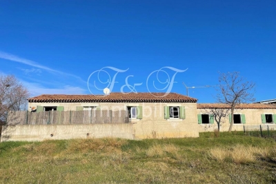 découvrez nos services de location de toiture spécialement conçus pour les particuliers. que vous ayez besoin d'une couverture temporaire ou d'une solution pour des événements, nous offrons des options flexibles et adaptées à vos besoins. profitez d'une installation rapide et d'un service de qualité pour protéger vos espaces.