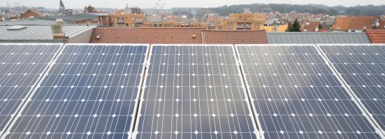 découvrez les avantages des toitures photovoltaïques : une solution écologique et économique pour produire votre propre énergie. optez pour une installation durable et réduisez votre facture d'électricité grâce à l'énergie solaire.