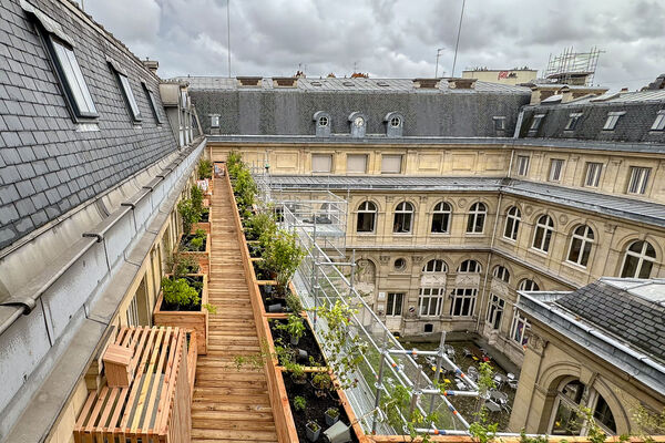 découvrez nos services de toiture de qualité, offrant des solutions durables et esthétiques pour protéger et embellir votre maison. qu'il s'agisse de rénovation, d'entretien ou d'installation, notre expertise vous garantit une toiture résistante et adaptée à vos besoins.