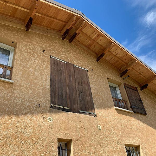 découvrez nos services de toiture de qualité, incluant l'installation, la réparation et l'entretien des toits. protégez votre maison avec des matériaux durables et un savoir-faire professionnel. obtenez un devis personnalisé dès aujourd'hui !