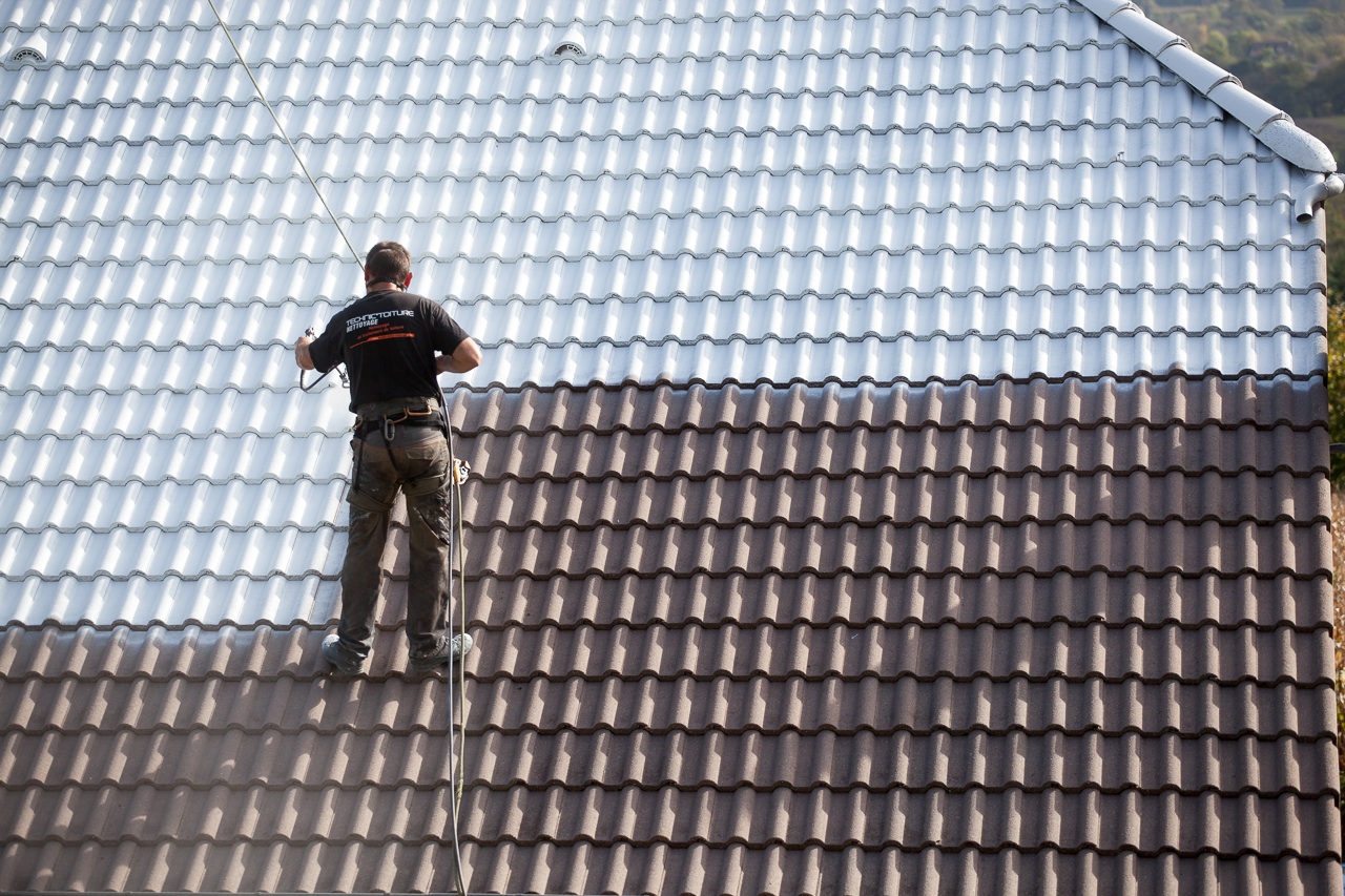 découvrez les avantages des toitures blanches : une solution esthétique et éco-responsable qui améliore l'efficacité énergétique de votre maison. optimisez votre confort tout en réduisant vos factures d'énergie grâce à cette option innovante et durable.