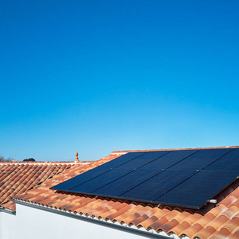 découvrez les toitures solaires terreal, une solution innovante et durable pour optimiser l'énergie de votre maison. alliez esthétique et performance avec nos matériaux de qualité, conçus pour répondre aux exigences environnementales modernes.