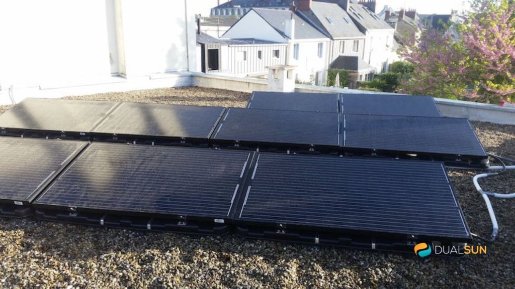 découvrez notre tracker solaire spécialement conçu pour les toits plats, optimisant la captation de l'énergie solaire. augmentez l'efficacité de vos panneaux solaires et réduisez votre facture d'électricité grâce à cette innovation écologique.