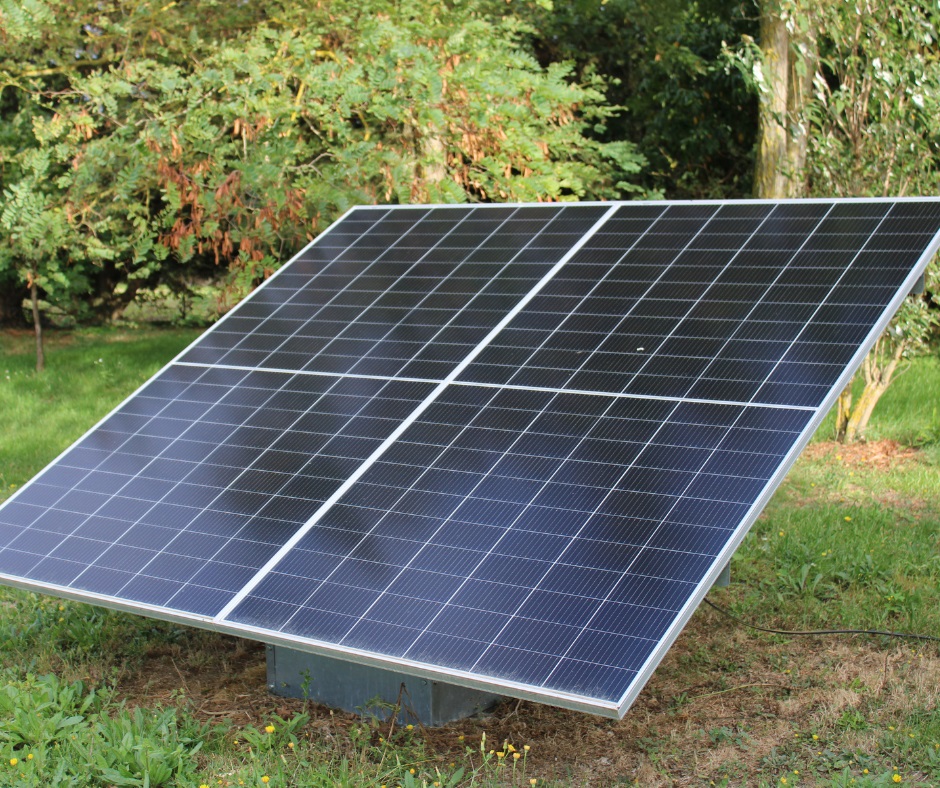 découvrez le triangle photovoltaïque, une solution innovante pour optimiser la production d'énergie solaire. apprenez comment cette configuration géométrique permet d'améliorer l'efficacité des panneaux solaires et de maximiser votre investissement dans les énergies renouvelables.