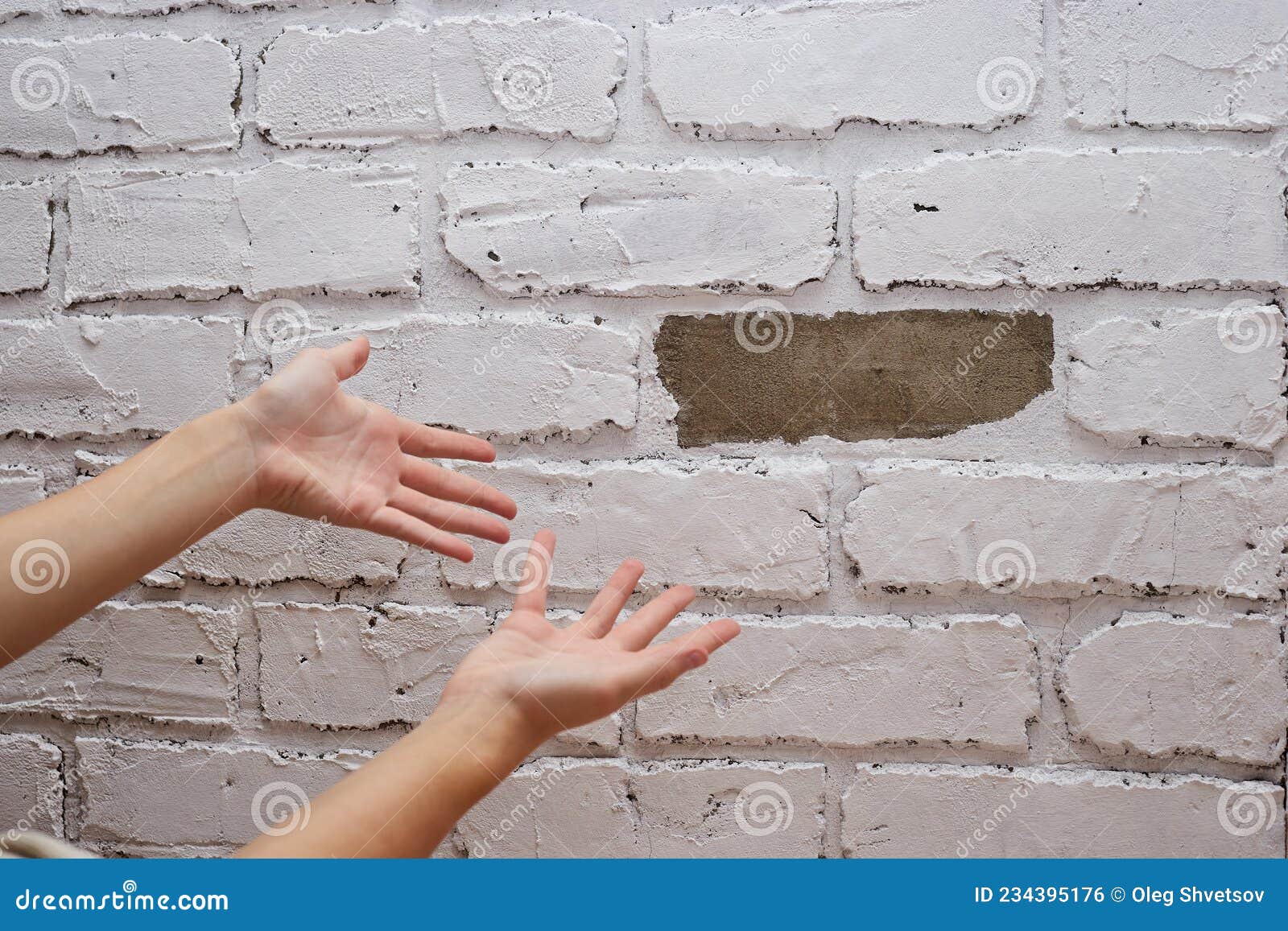 découvrez comment gérer une tuile tombée sur votre toiture. conseils pratiques pour réparer, remplacer et éviter les dégâts futurs tout en préservant l'esthétique de votre maison.