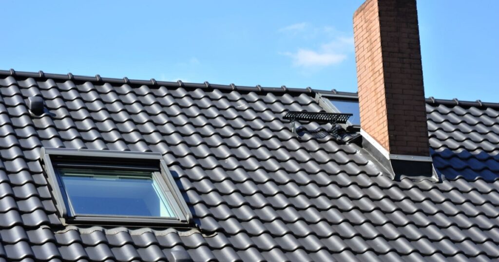 découvrez notre vaste sélection de tuiles pour tous vos projets de construction et de rénovation. profitez de matériaux de haute qualité, esthétiques et durables, adaptés à chaque type de toiture. transformez votre habitat avec style et efficacité grâce à nos conseils d'experts.