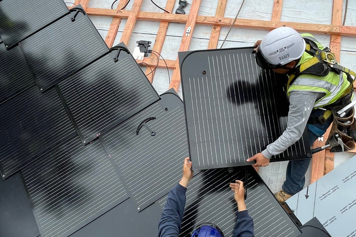 découvrez les tuiles solaires, une solution innovante et esthétique pour convertir votre toiture en source d'énergie renouvelable. alliez design et écologie tout en réduisant vos factures d'électricité.