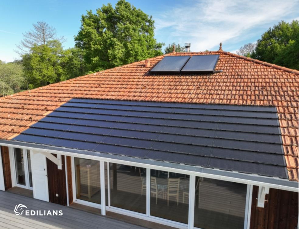 découvrez nos tuiles solaires durables, une solution innovante et écologique pour transformer votre toiture en une source d'énergie renouvelable. alliez esthétisme et performance tout en contribuant à la protection de l'environnement.