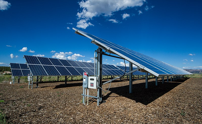 découvrez nos vitres photovoltaïques éco-responsables, alliant esthétique et innovation. transformez la lumière du soleil en énergie renouvelable tout en respectant l'environnement. optez pour une solution durable et performante pour votre habitat.