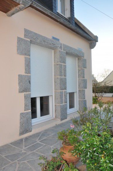 découvrez les volets roulants solaires, une solution innovante et écologique pour optimiser votre confort et réduire vos factures d'énergie. faciles à installer, ces volets fonctionnent à l'énergie solaire pour un accès pratique à la lumière naturelle, tout en protégeant votre intimité. optez pour une solution durable et profitez des avantages de la domotique avec nos modèles connectés.