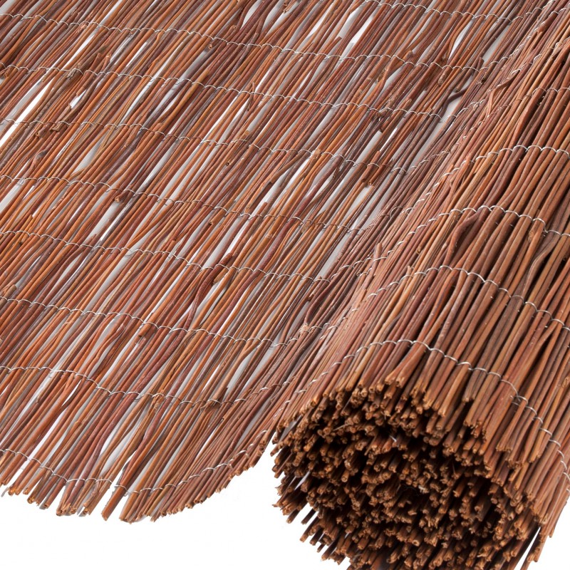 découvrez nos canisses en différents matériaux et tailles pour protéger votre espace extérieur des regards indiscrets tout en ajoutant une touche décorative à votre jardin ou terrasse. idéales pour garantir votre intimité et embellir votre environnement.