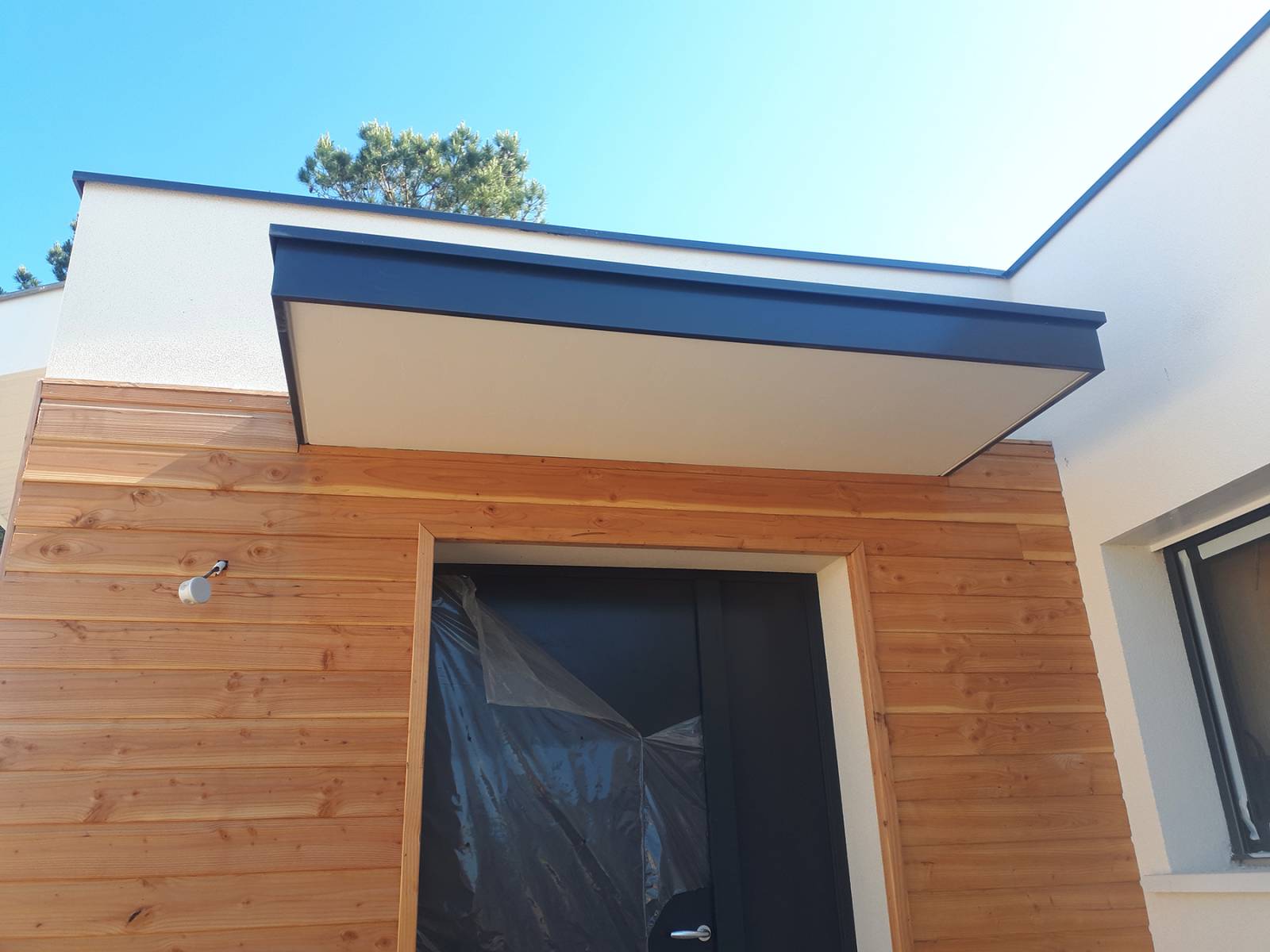 découvrez notre sélection de casquettes toiture, alliant style et praticité pour protéger votre tête tout en apportant une touche tendance à vos tenues. parfaites pour les activités en extérieur, ces casquettes allient confort et esthétisme.