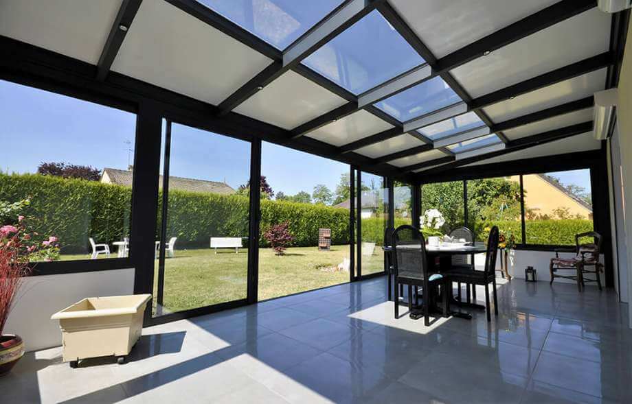 découvrez les tendances modernes en design de toiture, alliant esthétisme et fonctionnalité. transformez votre habitation avec des solutions innovantes qui améliorent l'apparence et la durabilité de votre toit. inspirez-vous de nos idées créatives pour un style unique et personnalisé.