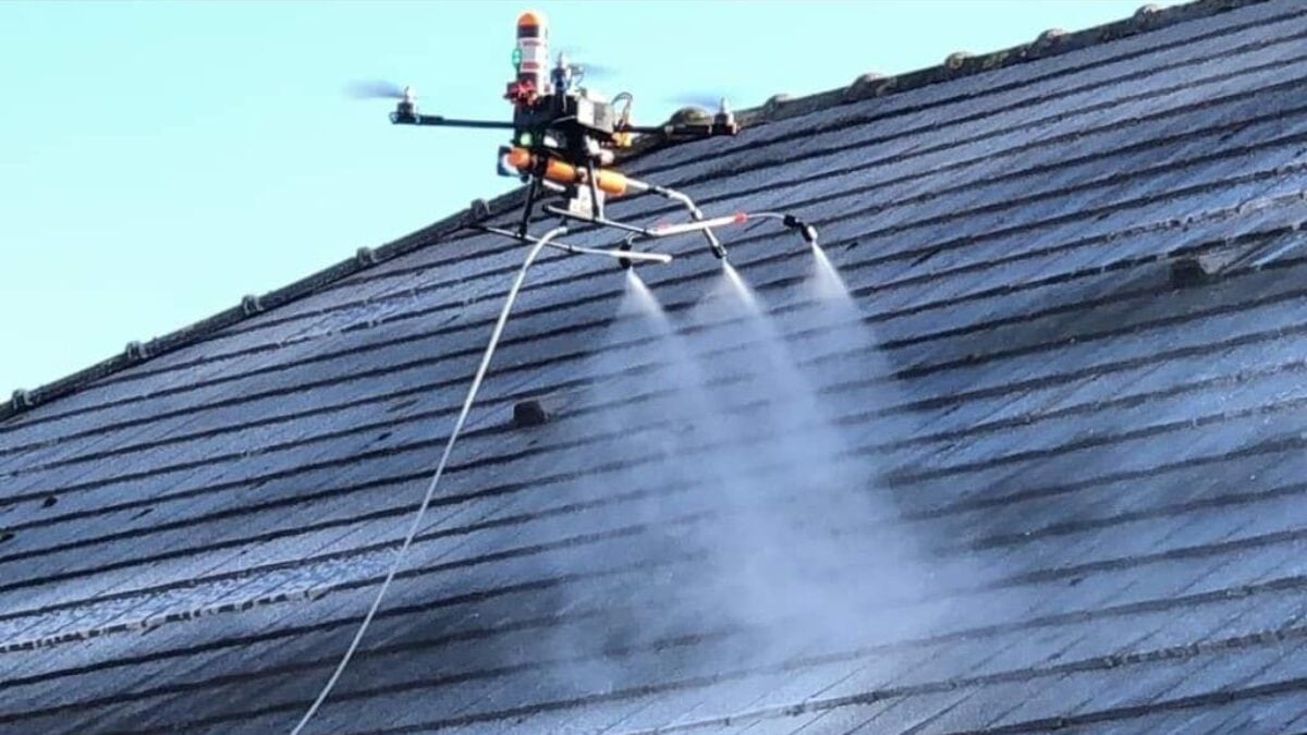 découvrez comment les drones révolutionnent l'inspection des toitures. précis, rapides et sûrs, ces appareils permettent d'évaluer l'état de votre toit sans risque. explorez nos services de drone toiture pour un diagnostic professionnel et efficace.