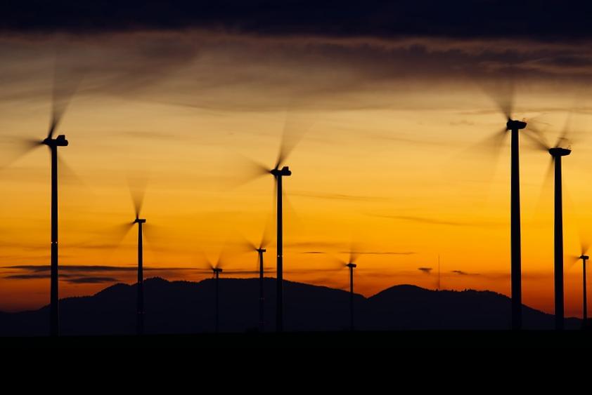 découvrez les avantages des éoliennes de toiture : une solution écologique et économique pour produire votre propre énergie renouvelable à domicile. apprenez comment installer une éolienne sur votre toit et réduisez votre empreinte carbone tout en réalisant des économies sur vos factures d'électricité.