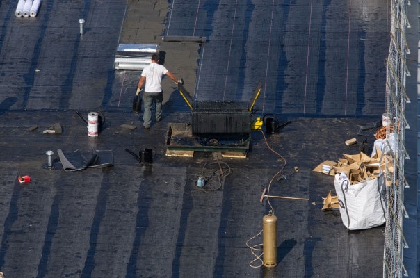 découvrez nos solutions d'étanchéité pour toiture, garantissant une protection optimale contre les intempéries. profitez d'une installation professionnelle et de conseils d'experts pour prolonger la durabilité de votre toit.