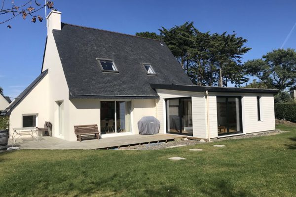 découvrez nos extensions en zinc, idéales pour un design moderne et durable. ajoutez une touche d'élégance à votre projet avec des matériaux de haute qualité qui résistent aux intempéries. explorez nos solutions personnalisées pour tous vos besoins en toiture et revêtement.