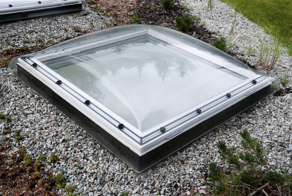 découvrez notre fenêtre de toit plat économique, idéale pour optimiser l'éclairage naturel dans votre espace tout en réduisant vos coûts. profitez d'une solution pratique et accessible pour améliorer le confort de votre habitat.