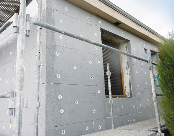 optimisez l'efficacité énergétique de votre habitation grâce à l'isolation extérieure. découvrez nos solutions innovantes pour protéger votre maison des intempéries tout en améliorant son confort et sa valeur. informez-vous sur les matériaux, les techniques et les avantages d'une bonne isolation extérieure.