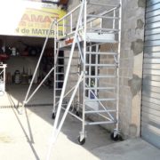 découvrez nos services de location d'échafaudages adaptés à tous vos projets de construction et de rénovation. bénéficiez d'équipements de qualité, d'un service rapide et d'un professionnalisme inégalé pour garantir la sécurité et l'efficacité de vos chantiers.