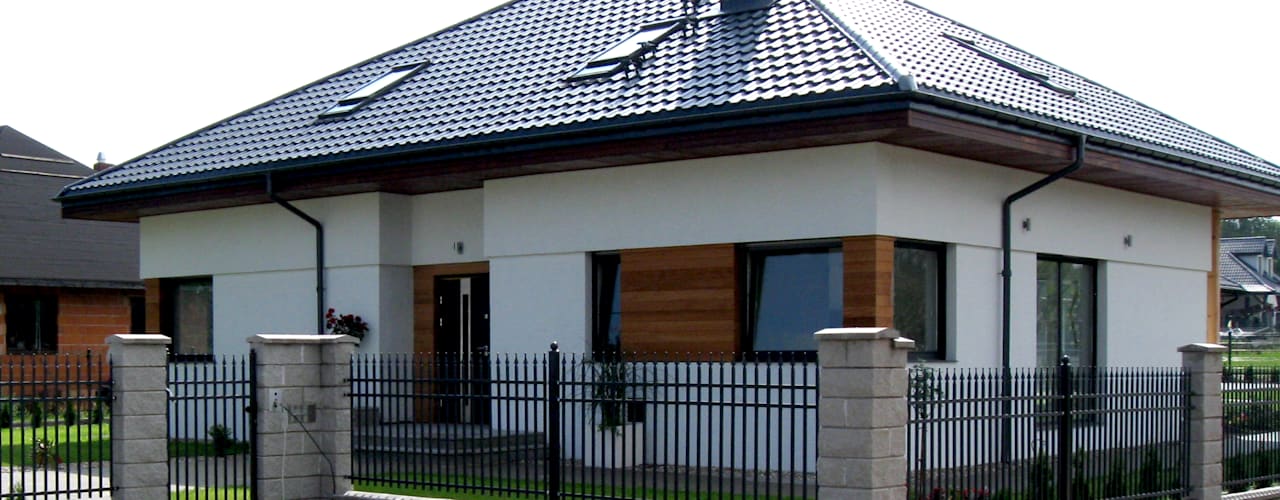 découvrez notre maison plain-pied avec un toit à 4 pans, alliant esthétisme et fonctionnalité. idéale pour les familles recherchant confort et facilité d'accès, cette conception optimisée vous offre un cadre de vie chaleureux et harmonieux, tout en s'intégrant parfaitement dans son environnement.