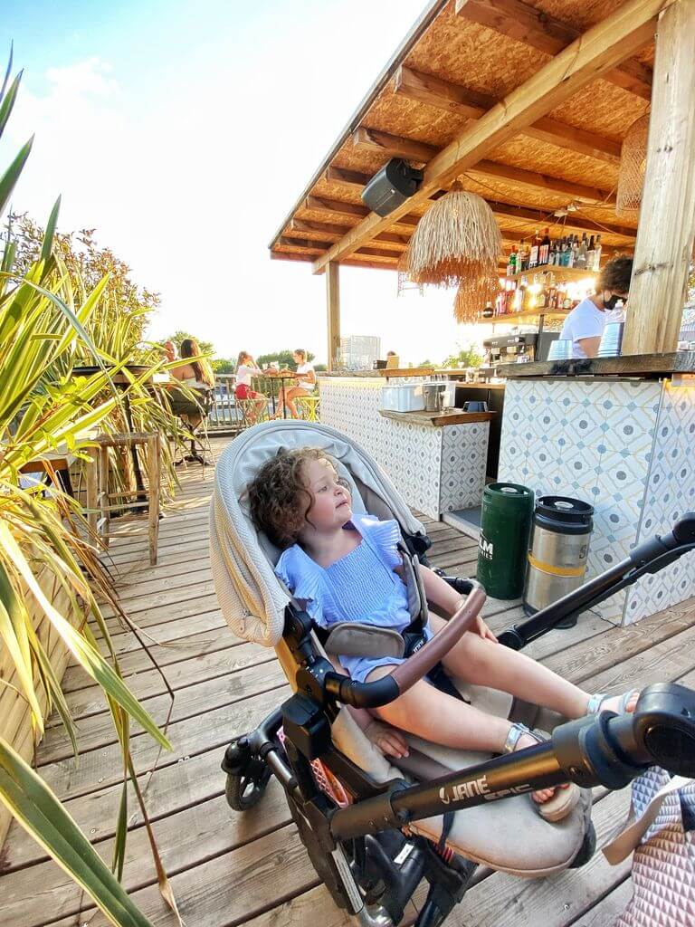 découvrez mon toit montpellier, votre expert en solutions de toiture et rénovation à montpellier. bénéficiez d'un service de qualité, d'une équipe professionnelle et de conseils personnalisés pour embellir et protéger votre habitat.