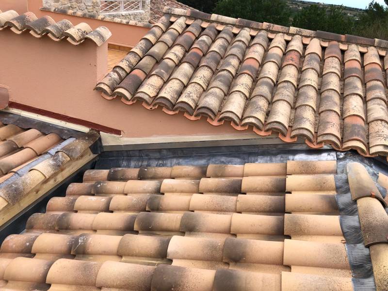 découvrez mon toit montpellier, votre partenaire idéal pour l'aménagement et la rénovation de toits dans la région montpelliéraine. profitez de notre expertise pour sublimer votre habitat tout en garantissant sécurité et durabilité.