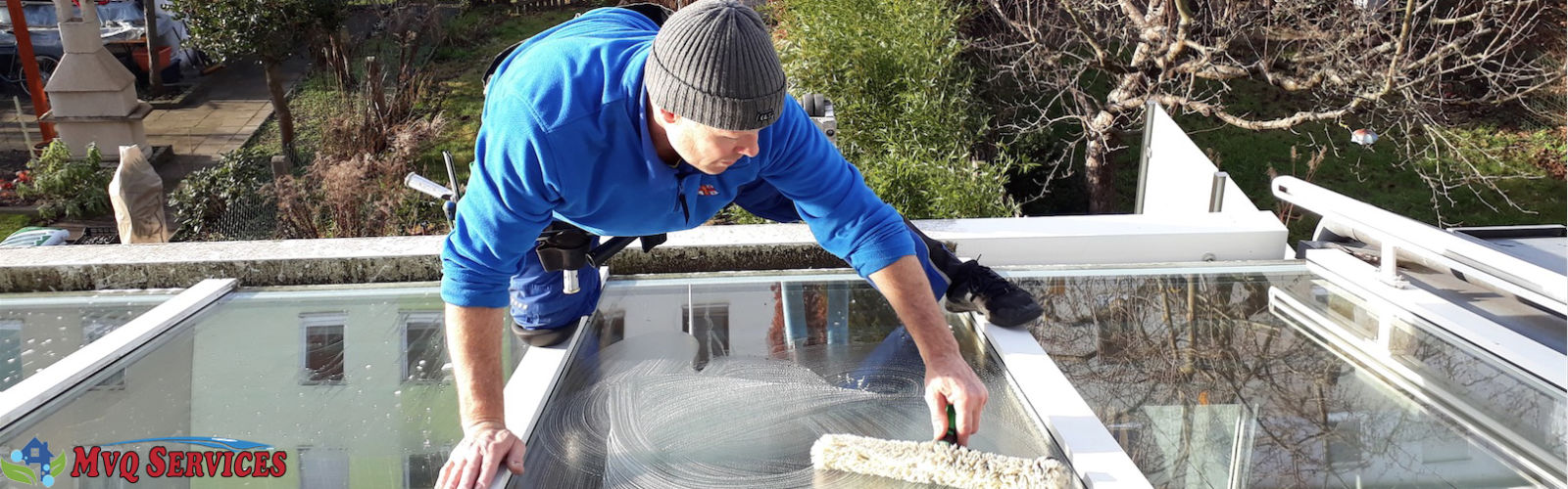 découvrez nos services de nettoyage de toit de véranda, spécialisés dans le maintien de l'esthétique et de la durabilité de votre espace de vie. profitez d'une installation impeccable grâce à nos techniques professionnels adaptées à tous types de matériaux.