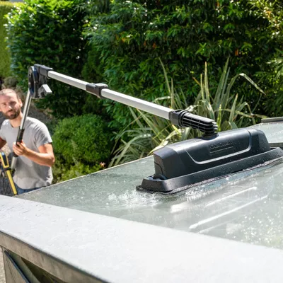 découvrez nos astuces et conseils pour nettoyer efficacement le toit de votre véranda. assurez-vous de préserver sa clarté et sa durabilité tout en améliorant l'esthétique de votre espace de vie. suivez notre guide pas à pas pour un entretien facile et rapide.