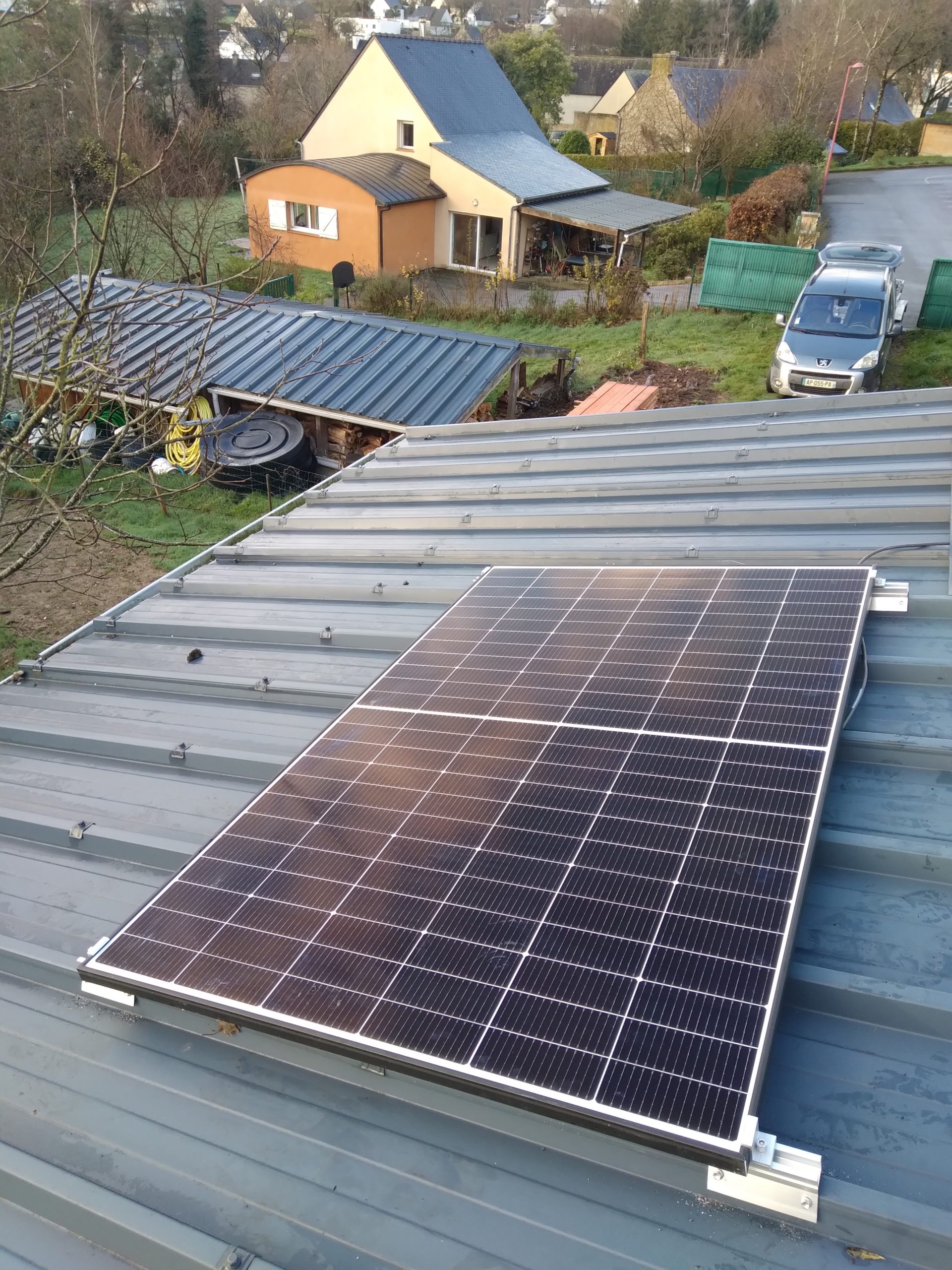 découvrez notre avis complet sur les panneaux solaires : performances, avantages, inconvénients et recommandations pour choisir la meilleure installation solaire adaptée à vos besoins.