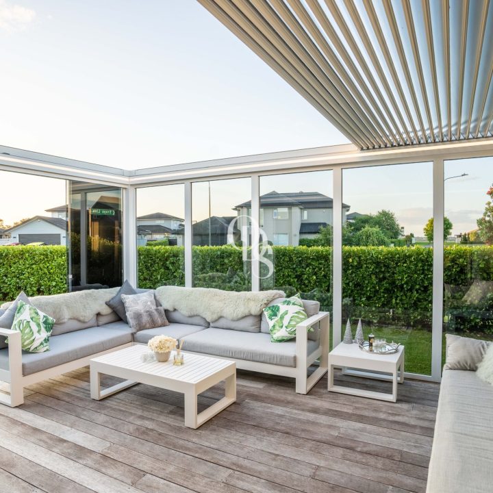 découvrez notre sélection de pergolas orientables, alliant design et fonctionnalité. profitez d'un espace extérieur modulable qui s'adapte à vos besoins, tout en offrant une protection contre le soleil et les intempéries. transformez votre jardin en un havre de paix.