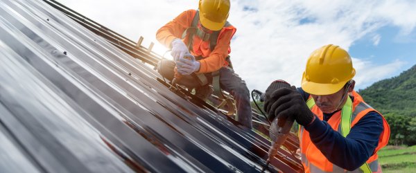 découvrez tout ce qu'il faut savoir sur les prix des toits en bac acier. comparez les options, les budget et les avantages de cette solution durable pour votre toiture.