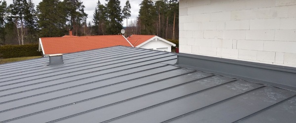 découvrez tout ce qu'il faut savoir sur les prix des toits en zinc : avantages, coûts, et conseils pour votre projet de construction ou de rénovation. informez-vous sur les tendances actuelles et trouvez le meilleur rapport qualité-prix pour votre toiture en zinc.