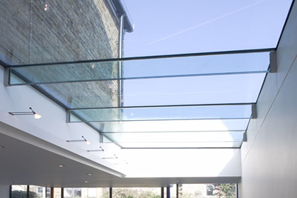 découvrez nos tarifs compétitifs pour les fenêtres de toit plat velux. profitez d'offres exceptionnelles et transformez votre espace avec des solutions lumineuses et design. obtenez un devis personnalisé dès aujourd'hui !