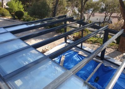 découvrez les prix des vérandas avec toit ouvrant, alliant confort et luminosité. profitez de notre guide pour choisir la véranda idéale qui embellira votre espace extérieur tout en respectant votre budget.