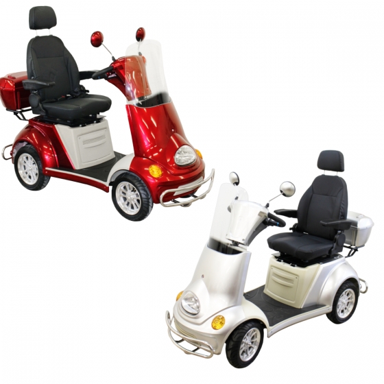 découvrez notre sélection de scooters avec toit, alliant confort et protection contre les intempéries. parfait pour les trajets urbains ou les balades, nos modèles vous offrent une conduite agréable et stylée. profitez de la liberté de rouler tout en restant à l'abri du vent et de la pluie.