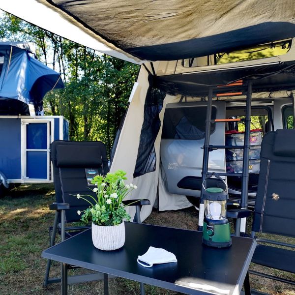 découvrez notre tente de toit isolante, conçue pour vous offrir confort et protection lors de vos aventures en plein air. profitez d'une excellente isolation thermique et d'une expérience de camping inégalée, quelle que soit la saison.