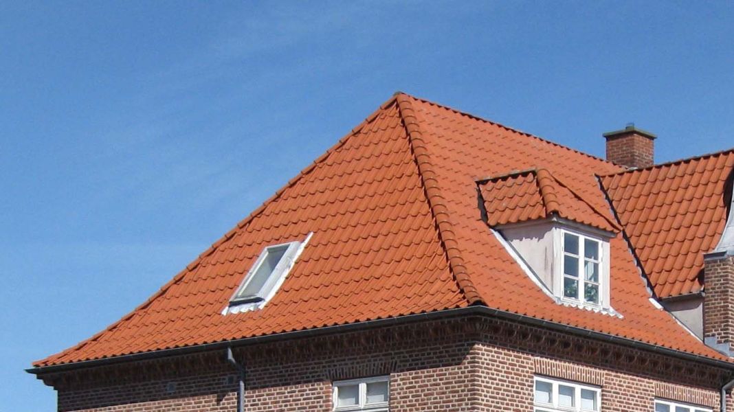 découvrez l'importance d'un toit bien entretenu pour la sécurité et le confort de votre habitation. apprenez-en plus sur les matériaux, les styles et les conseils d'entretien pour un toit parfait.