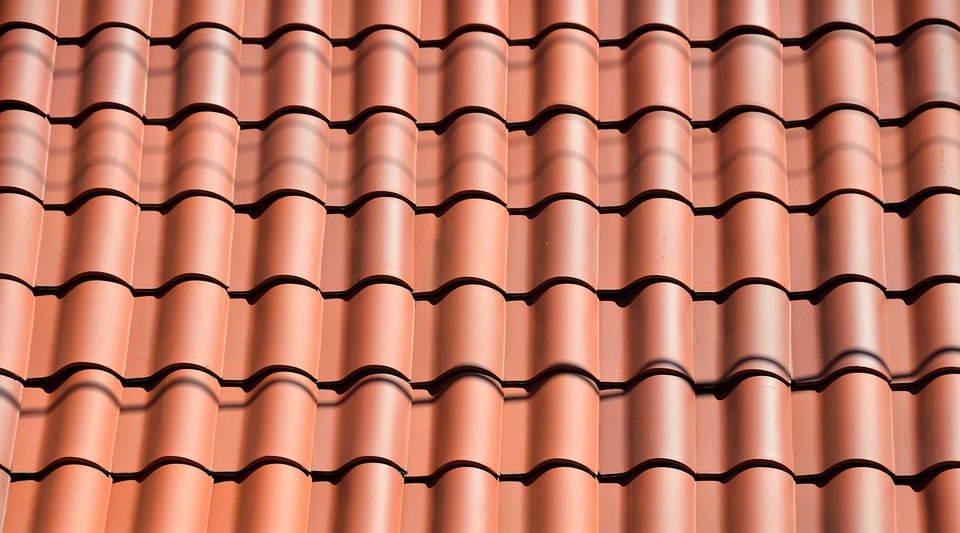 découvrez tout ce qu'il faut savoir sur les toits : types, matériaux, entretien et conseils pour protéger votre maison des intempéries. informez-vous sur les dernières tendances en matière de toiture et améliorez la durabilité de votre habitation.
