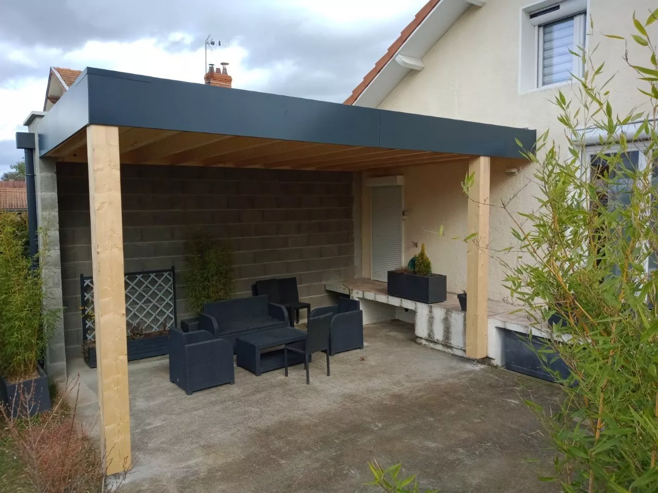 découvrez tout ce qu'il faut savoir sur les toits : types, matériaux, entretien et astuces pour garantir la pérennité de votre couverture. informez-vous sur les meilleures pratiques et les tendances actuelles en matière de toiture.