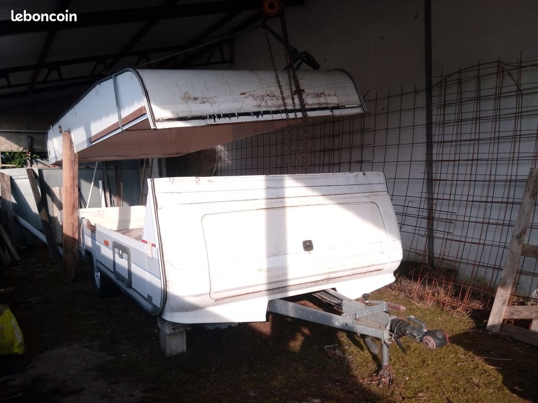 découvrez tout ce qu'il faut savoir sur le toit de caravane : types, matériaux, entretien et conseils pour prolonger sa durée de vie. optimisez votre expérience de camping avec un toit de caravane adapté à vos besoins.