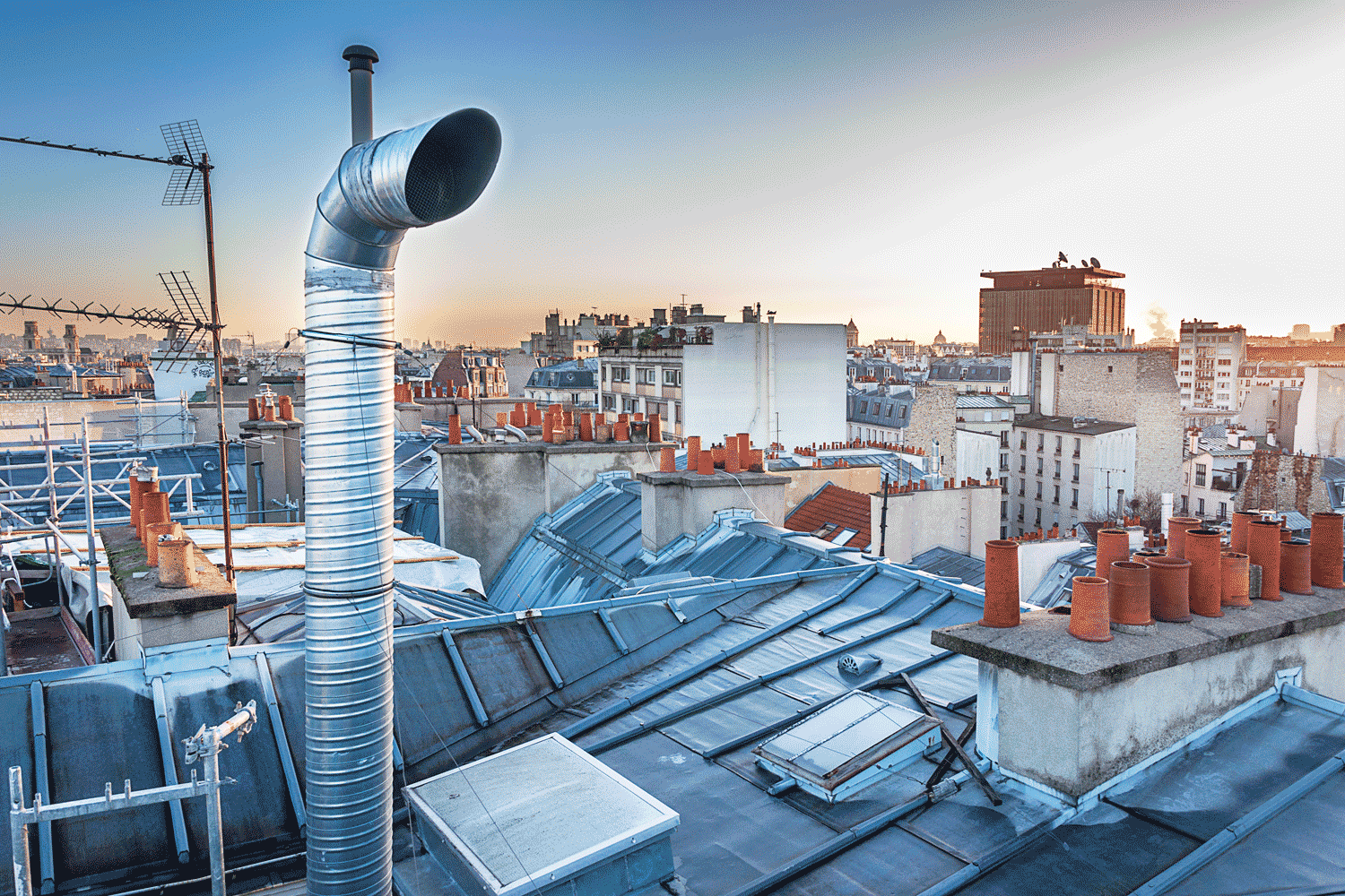 découvrez l'univers de toit éternel, le spécialiste des toitures durables et élégantes. offrez à votre maison un toit de qualité qui allie esthétique et longévité, et protégez votre espace de vie avec élégance.