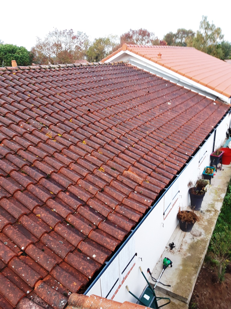 découvrez comment un toit propre peut améliorer l'esthétique de votre maison et prolonger sa durée de vie. apprenez les meilleures techniques de nettoyage et d'entretien pour préserver l'intégrité de votre toiture.