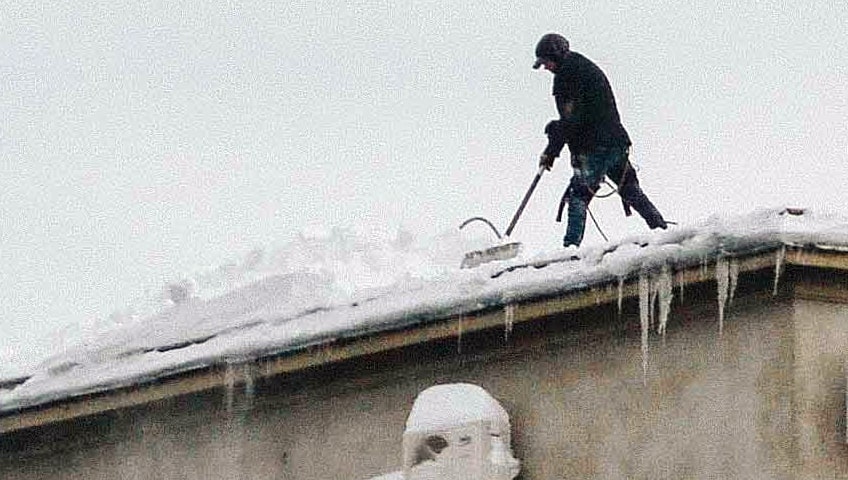 découvrez les principaux avantages et inconvénients d'un toit-terrasse. apprenez comment cet aménagement peut transformer votre espace extérieur tout en prenant en compte les aspects à considérer avant l'installation.