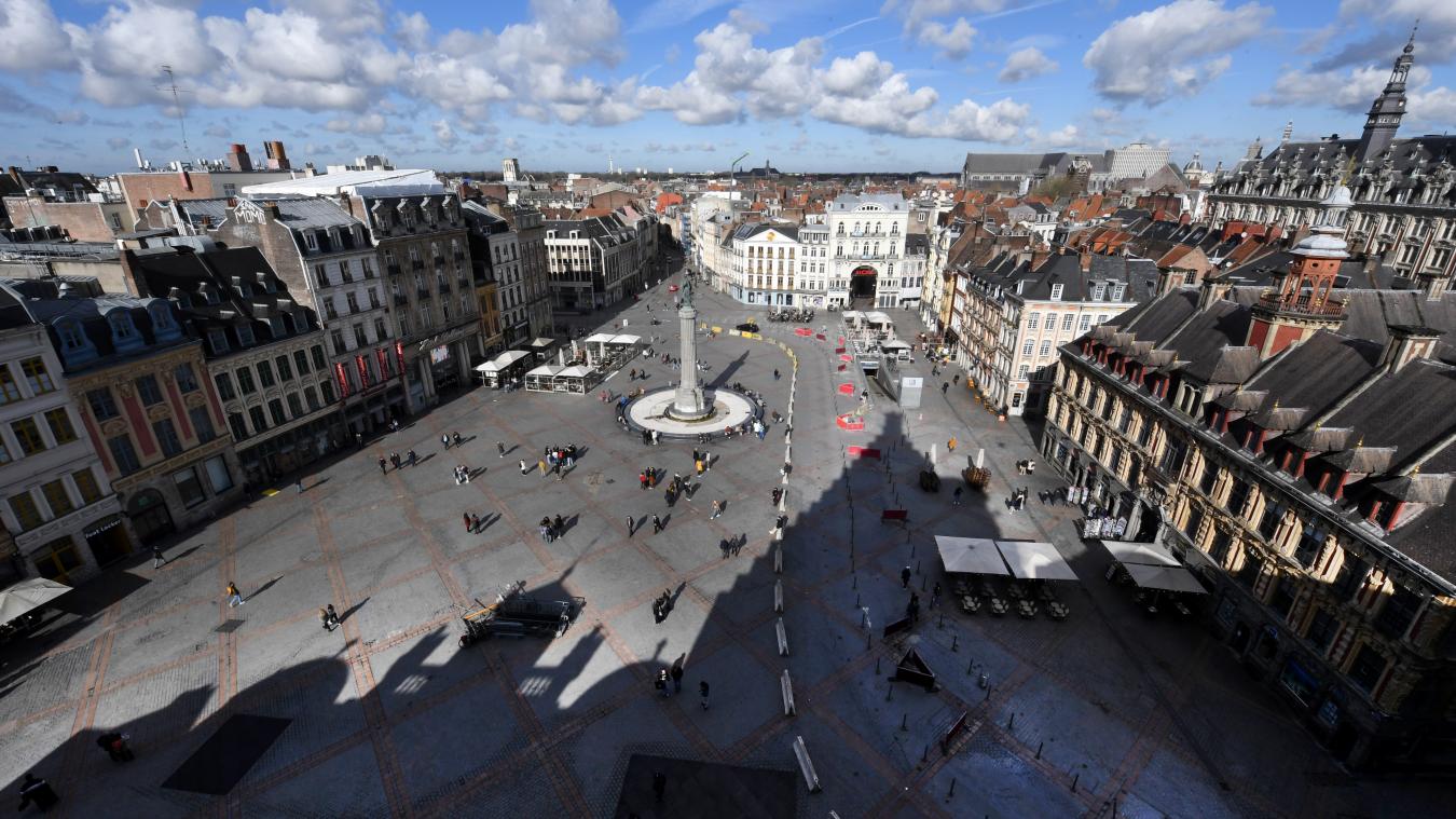 découvrez les atouts des toits terrasses à lille, un espace de vie unique où profiter du soleil et de vues imprenables. idéal pour la détente, les repas en plein air ou des moments entre amis, transformez votre toiture en un véritable havre de paix.