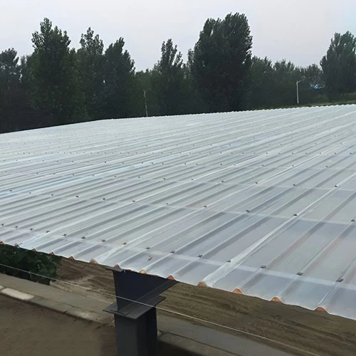 découvrez les avantages d'un toit transparent pour votre maison : apportez luminosité, modernité et esthétique à votre espace tout en profitant d'une vue dégagée sur le ciel. idéal pour les vérandas, extensions de maison ou terrasses, le toit transparent allie design et fonctionnalité.