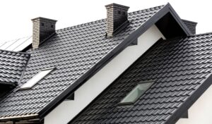 découvrez les avantages et l'élégance d'un toit en tuile noire pour votre maison. ce matériau offre non seulement une protection durable contre les intempéries, mais ajout également une touche de modernité et de style à votre habitation. explorez les différentes options et inspirations pour sublimer votre toiture.