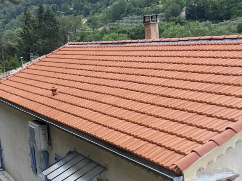 découvrez les avantages des toits en tuiles plates : esthétisme, durabilité et performance énergétique. apprenez comment ce type de toiture contribue à l'harmonie de votre maison tout en offrant une protection optimale contre les intempéries.