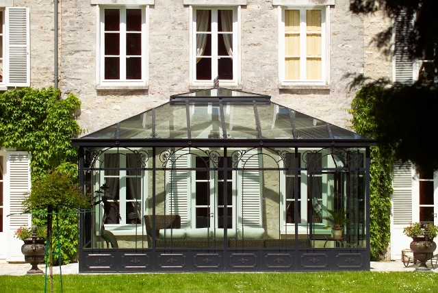 découvrez nos solutions de toiture pour véranda, alliant esthétique et fonctionnalité. profitez de votre espace extérieur toute l'année grâce à des matériaux de qualité et un design sur mesure.